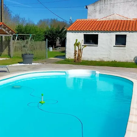 Le Petit De La Postiere