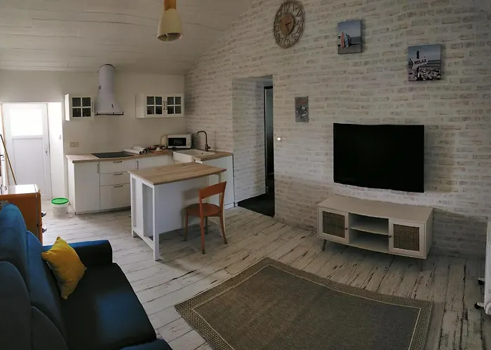 펜션 Le Petit De La Postiere La Garnache