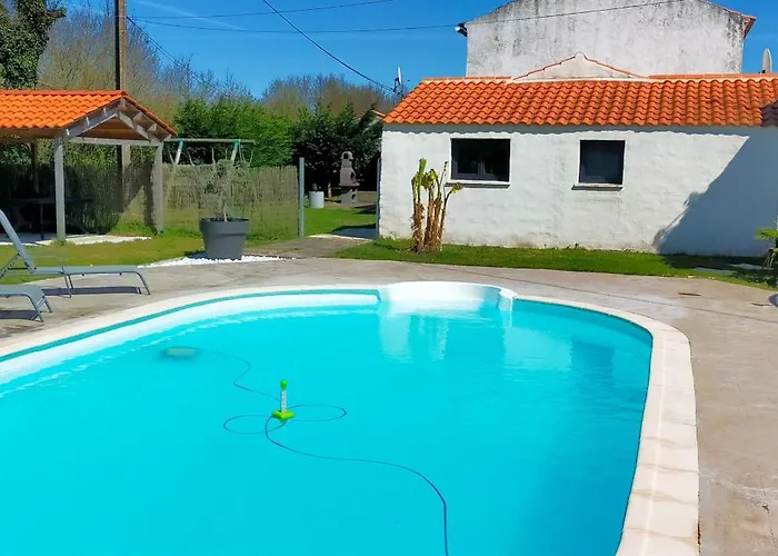 Le Petit De La Postiere